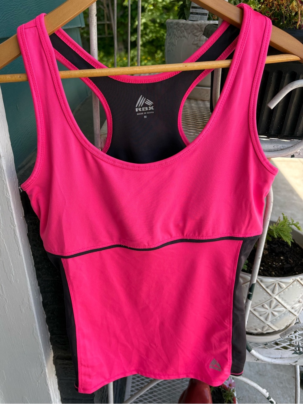 RBX NEON PINK RACERBACK ATHLETIC TANK TOP W/ BUILT IN BRA